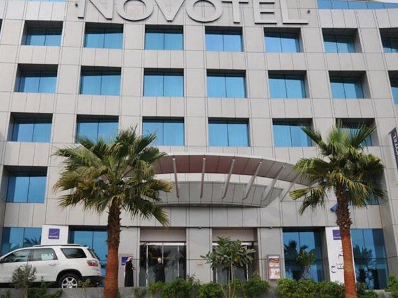 Novotel Dammam Business Park Exteriör bild